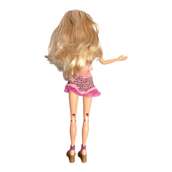 Vintage 2000 My Scene Doll Rebel Style Kennedy Long Blonde Hair Blue Green Eyes - Picture 9 of 11